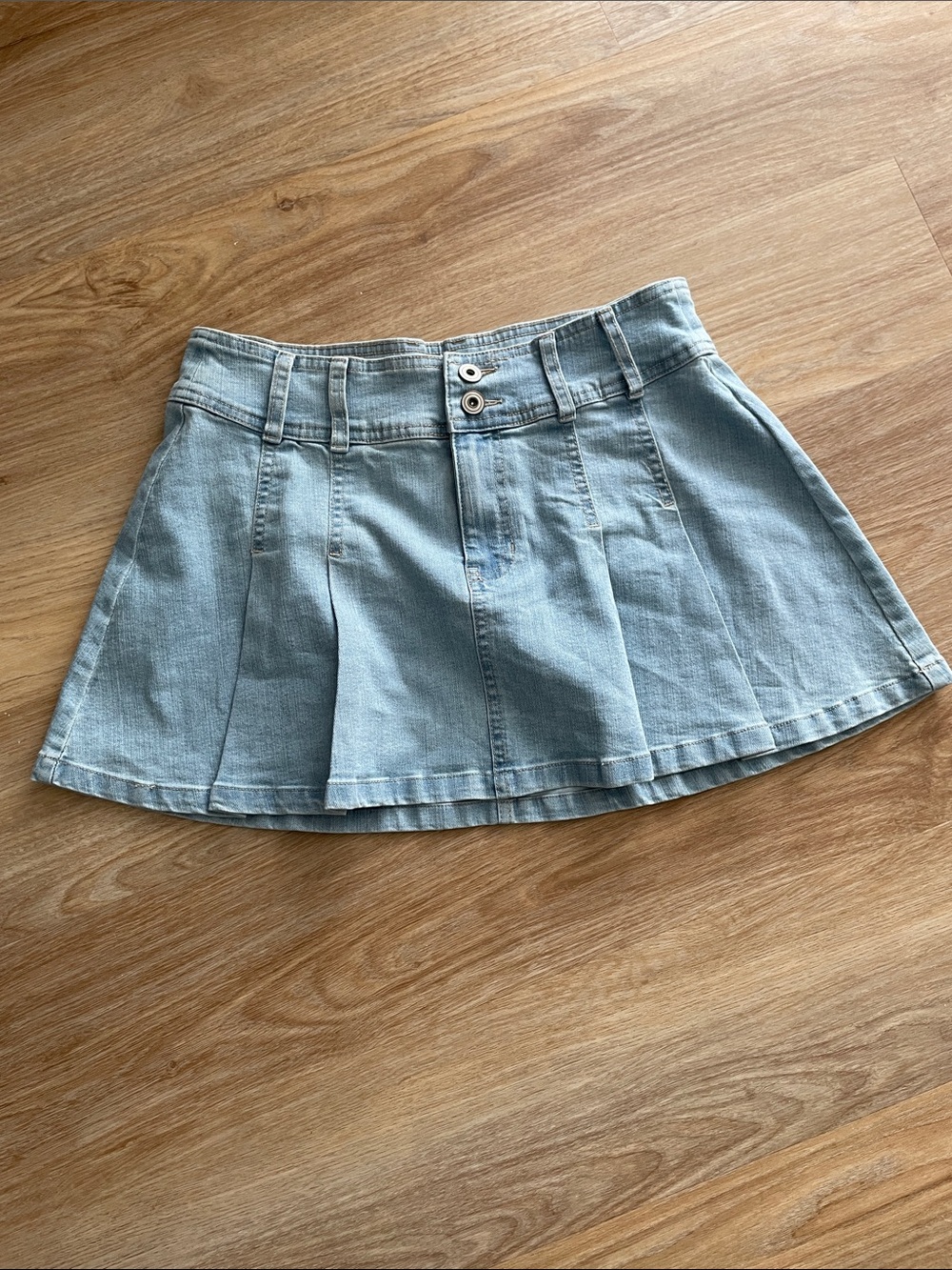 Celebrity Pink Women's Western Pleated Denim Mini Skirt,